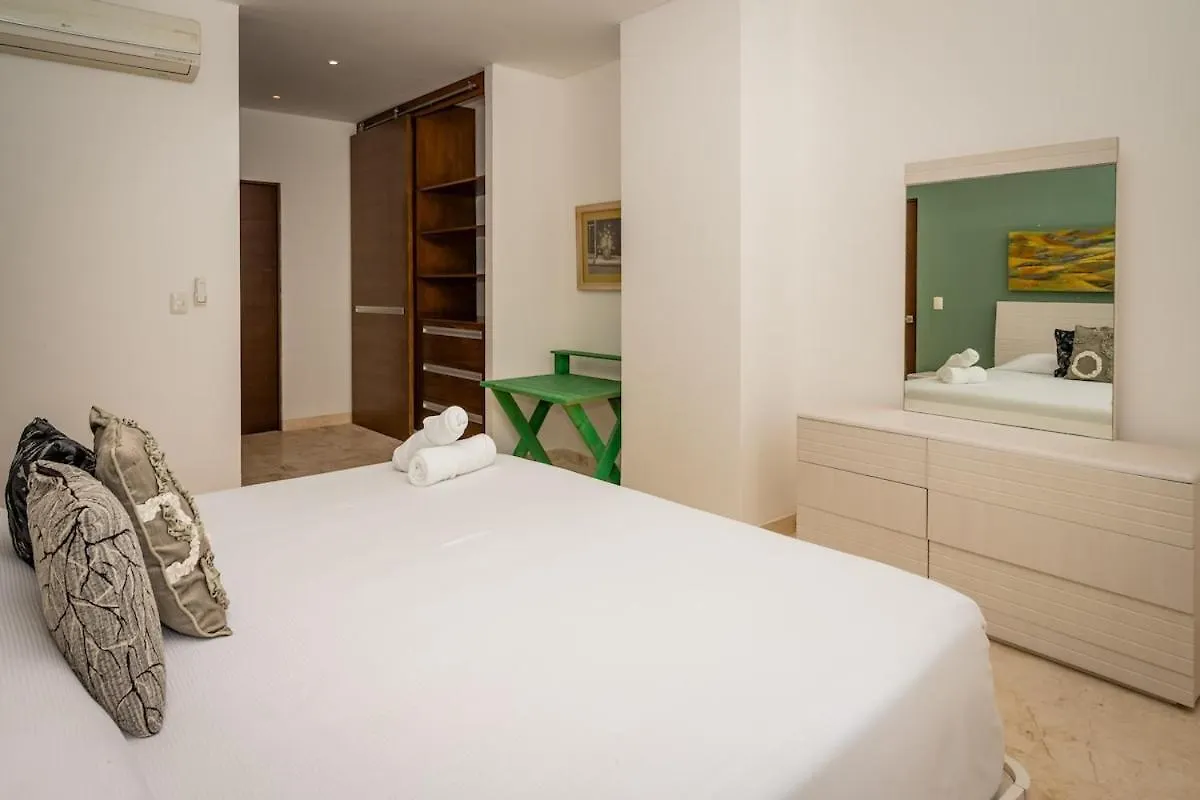 Magnificent 2 Blocks From The Beach And 5Th Ave Playa del Carmen 0*,  Mexico